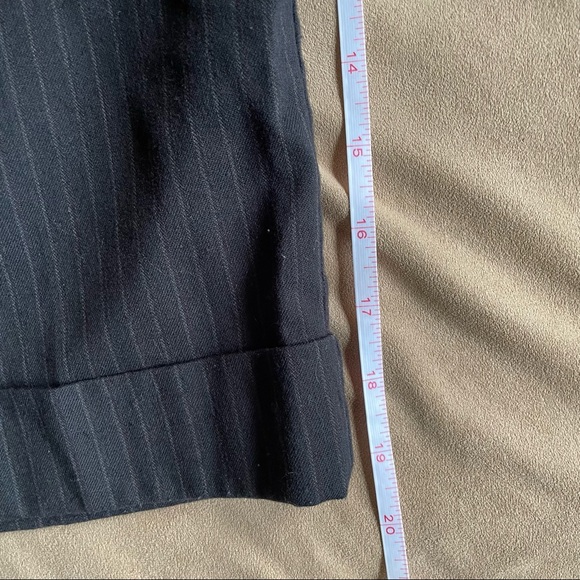 XX3 Pinestriped Bermuda Shorts - Size Small - Picture 7 of 7